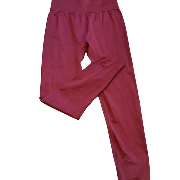 Knix burgundy leggings medium - Picture 4 of 5